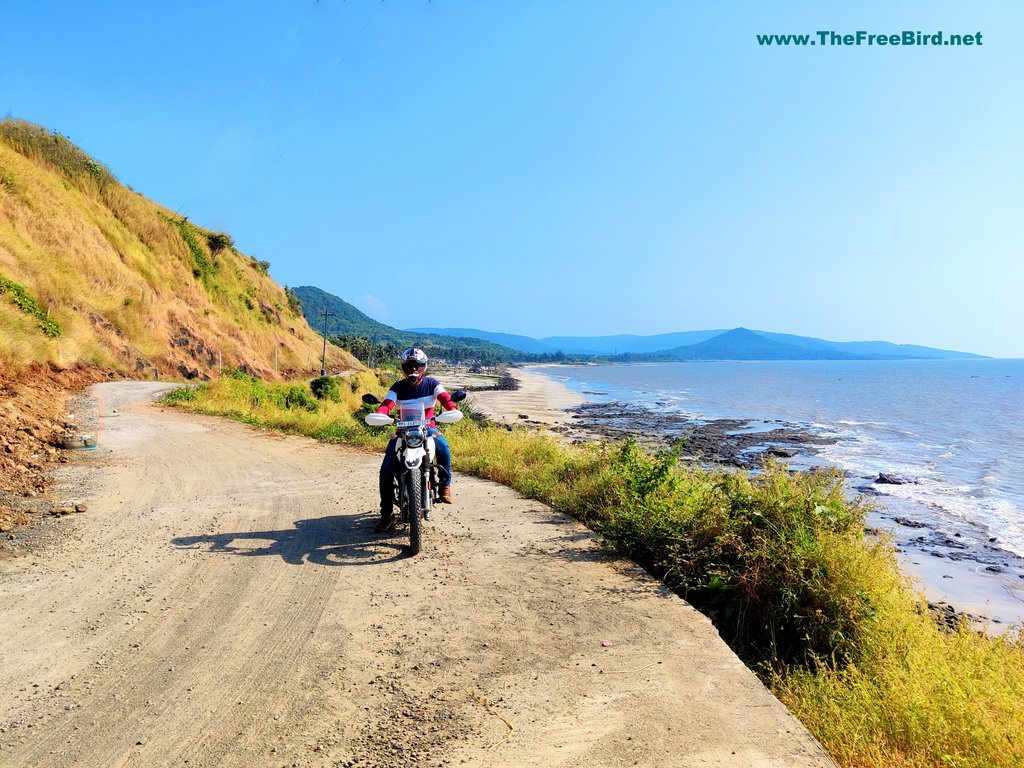 KORLAI BLOG : How to reach Korlai ? Sea side road to reach Korlai fort