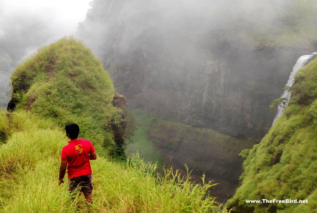 Route to the risky view point of Kumbhe waterfall