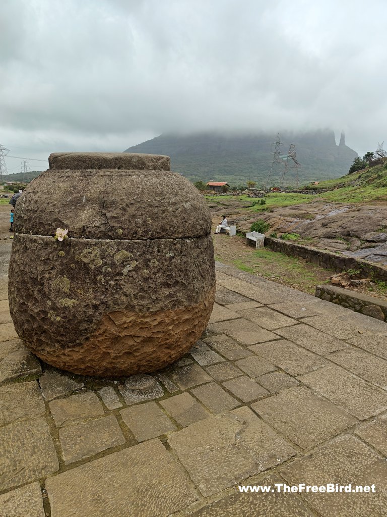 Coin colletion at Naneghat toll. Ranjan