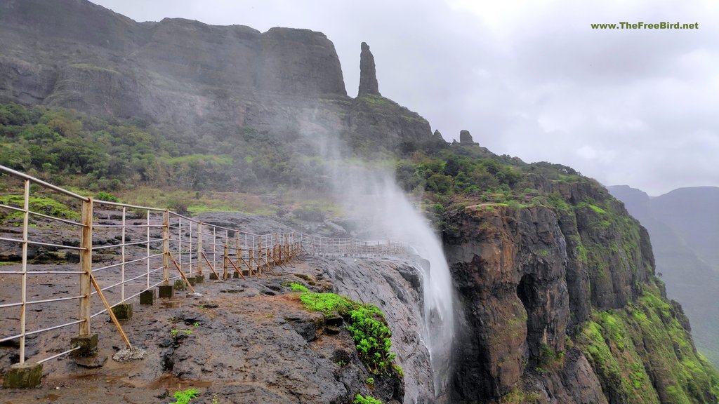 Naneghat Reverse waterfall trek near Jivdhan fort