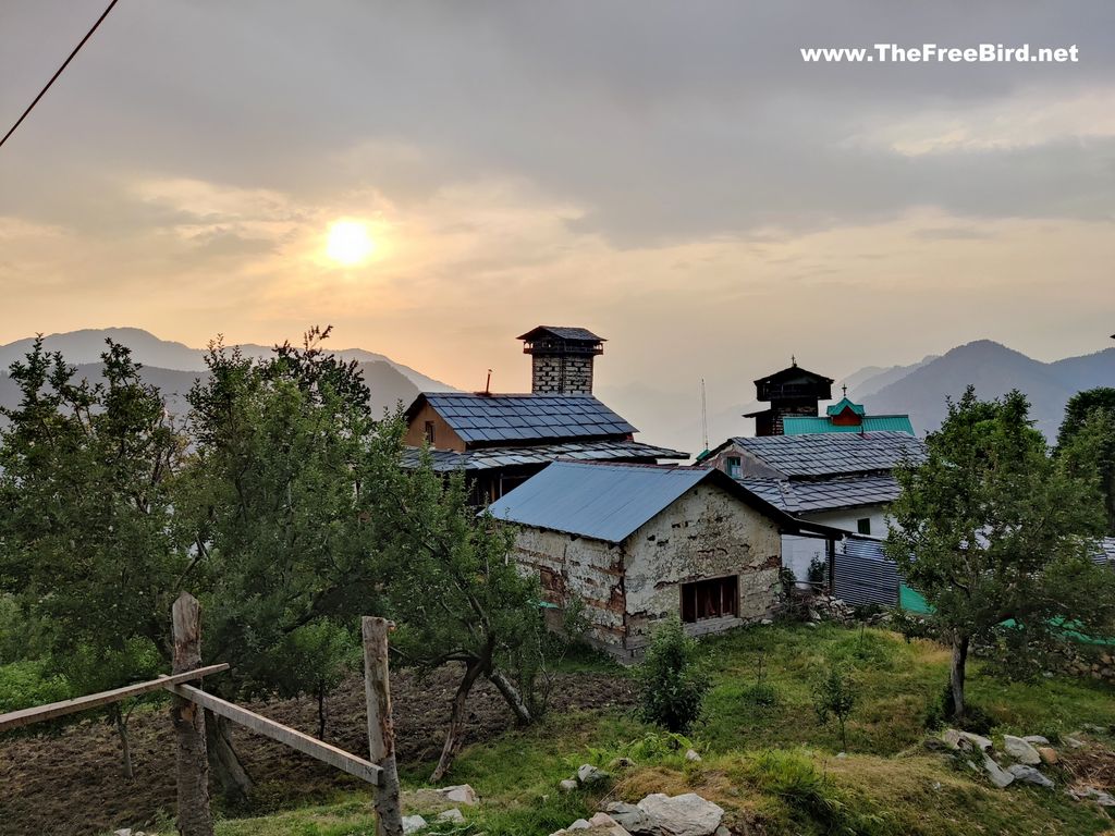 chehni kothi jibhi tirthan valley