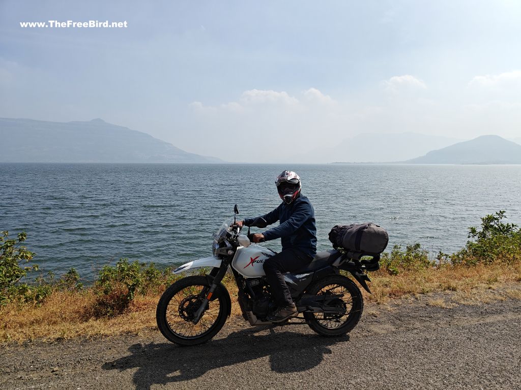 Route to Harishchandragad Khireshwar from Khubi phata , malshej ghat by the Pimpaljoga dam