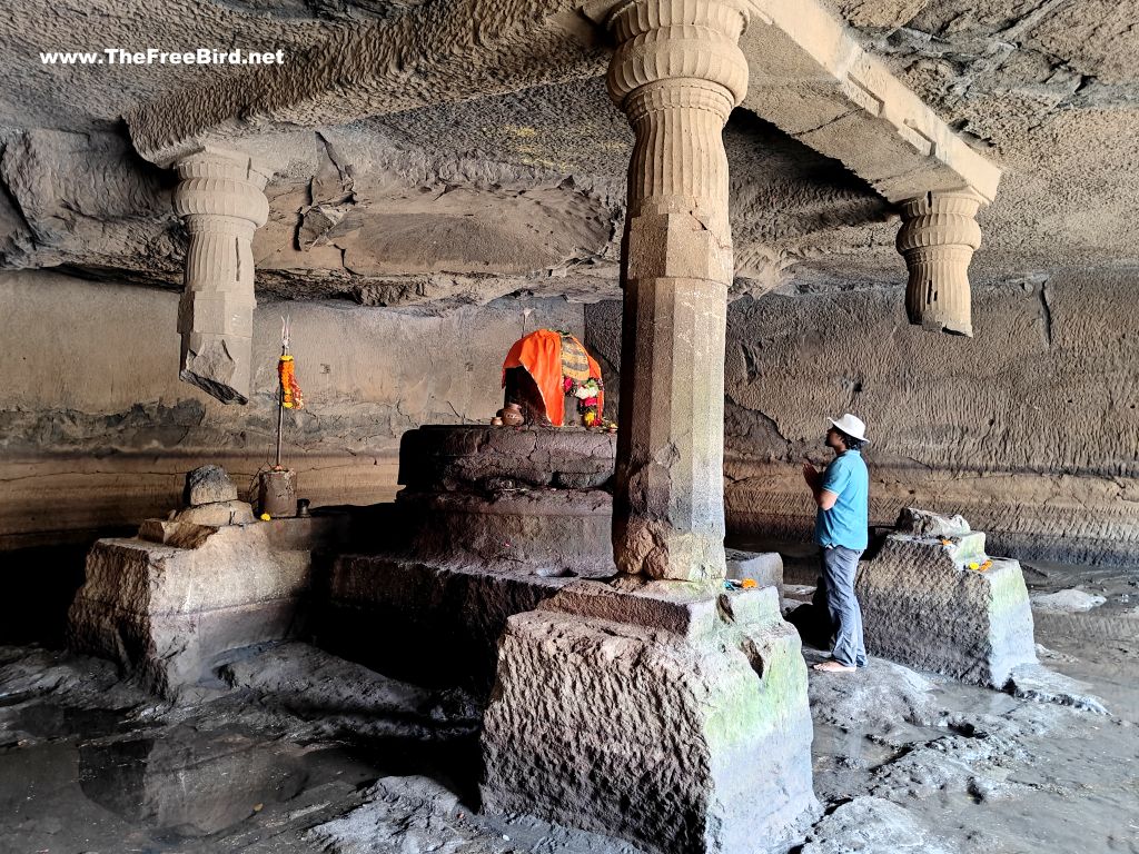 Kedareshwar cave Harishchandragad trek Maharasthra four pillar cave with Shivling